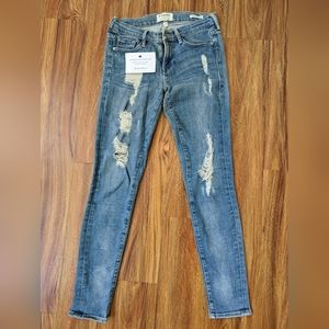 Frame Denim Le Skinny de Jeanne Distressed size 25 with TheRealReal tag